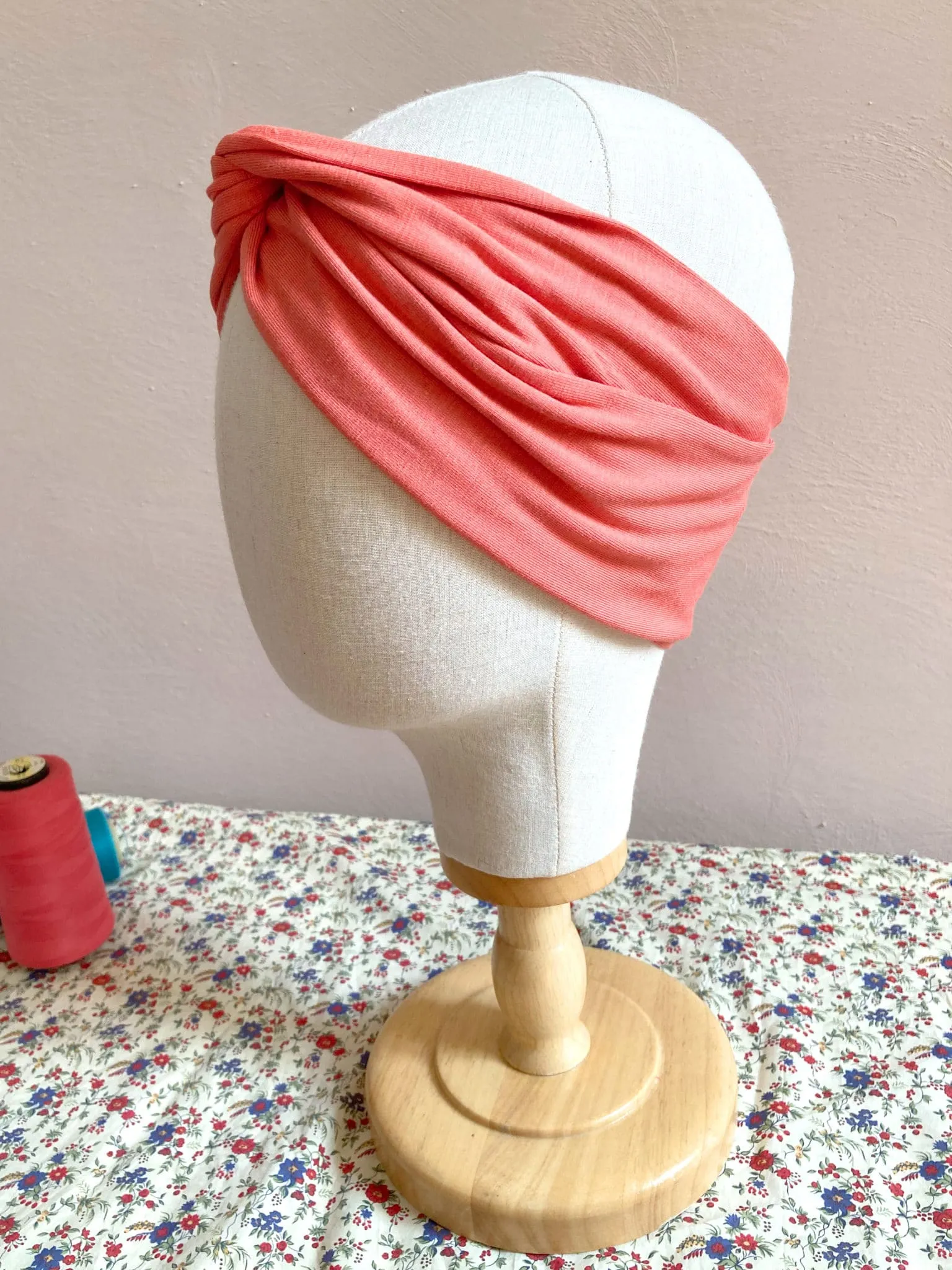 Bandeau à cheveux croisé prêt à enfiler Oeko-tex Corail