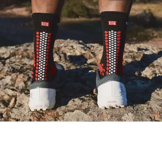 Chaussettes pro racing v4.0 trail black / red