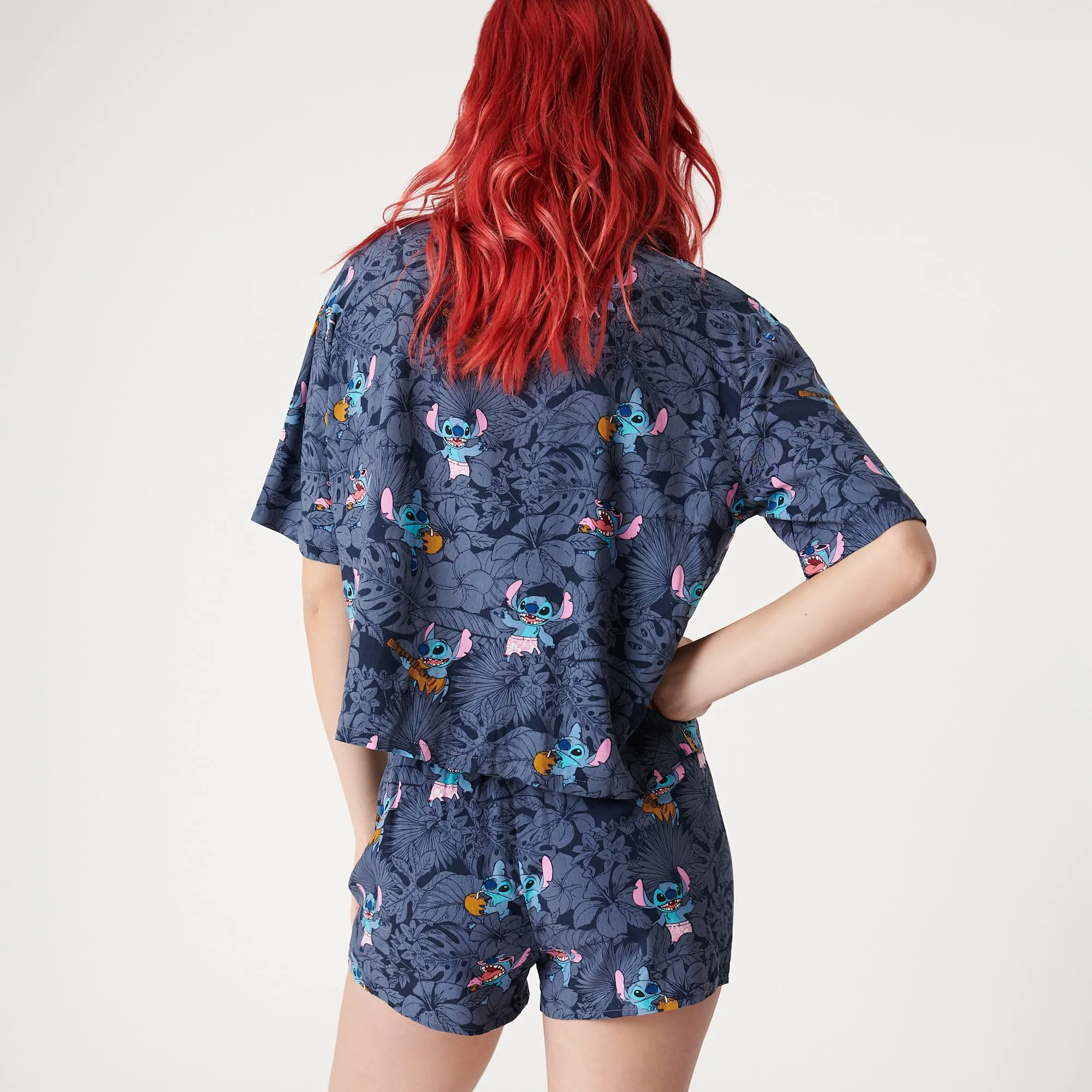 chemise à motifs stitch