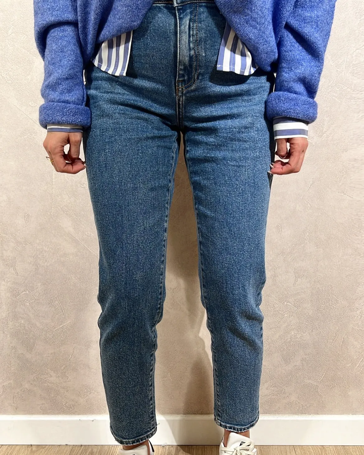 Jean Mom Las