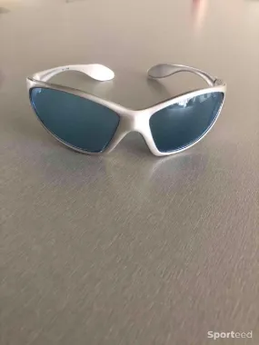 Lunettes Axon  d'occasion Ajouté le : 11/10/2023