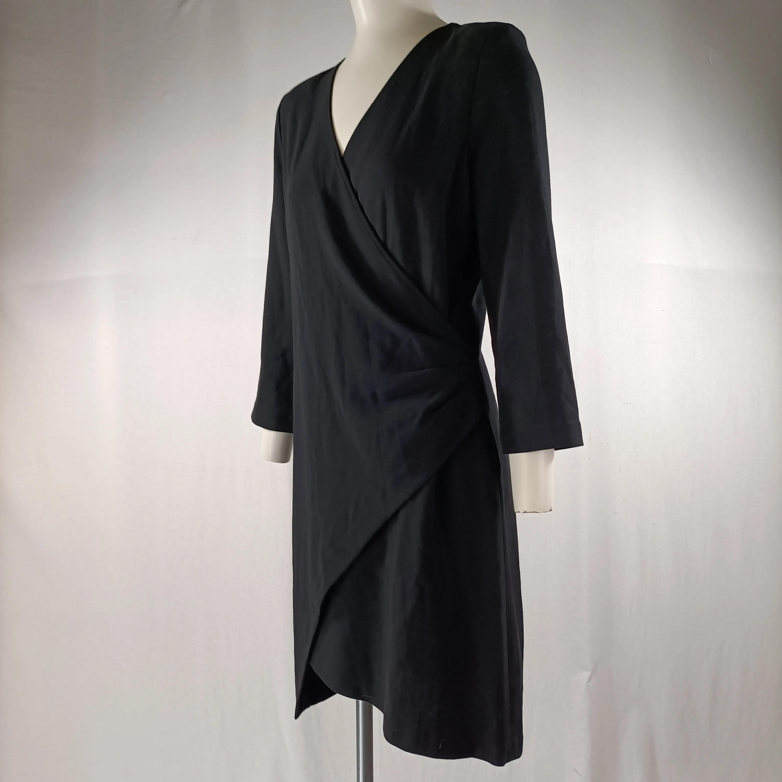 Robe noire chic - Belair - Taille 40 estimé