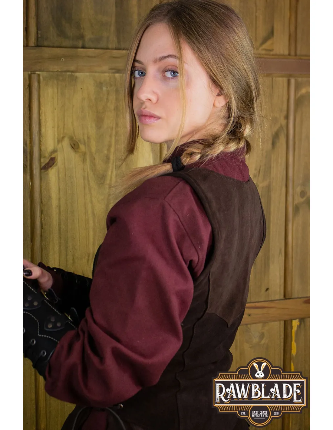 Tabard Croisé Médiéval pour Femme - Marron et Rouge ⚔️ Boutique Épées